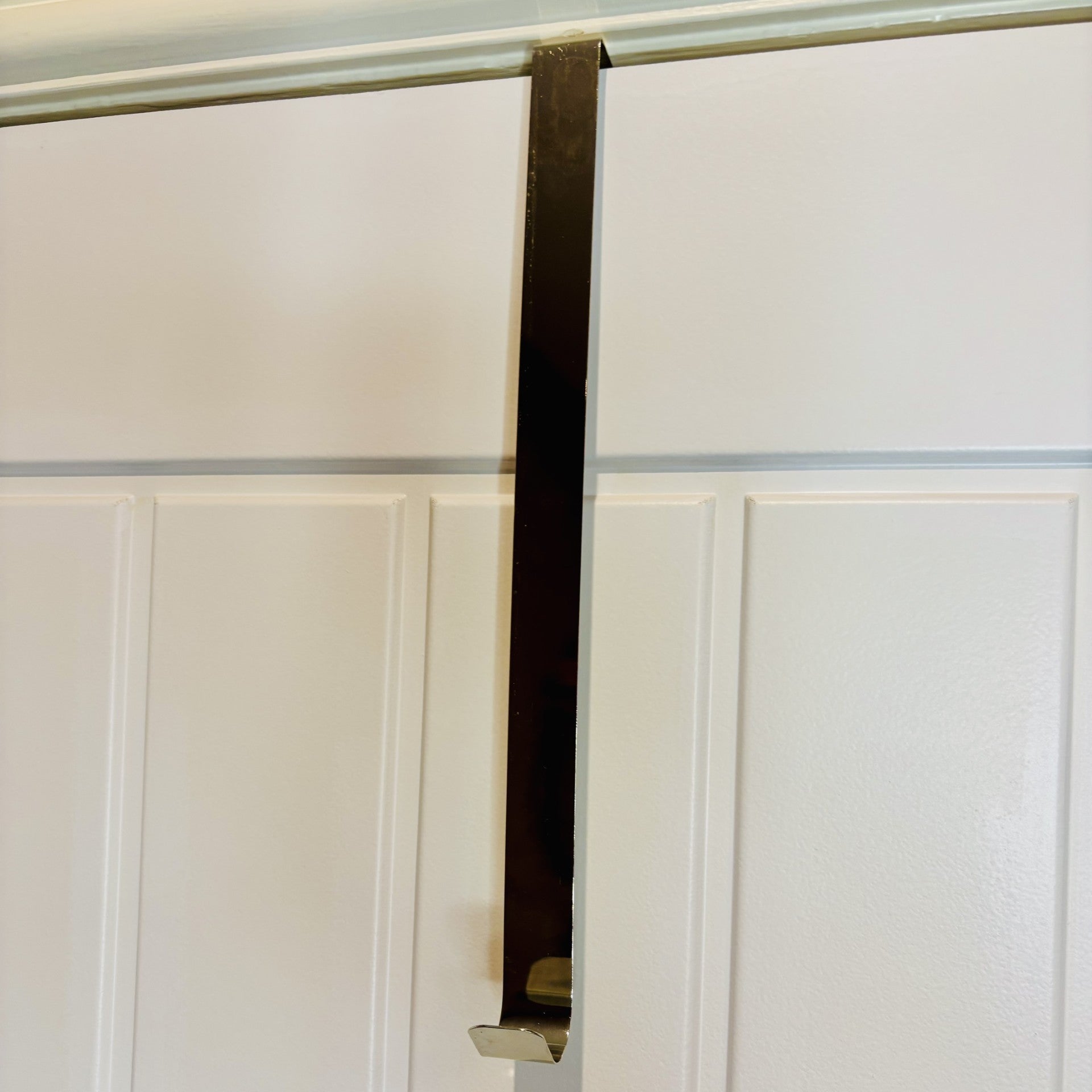 Silver Wreath Holder